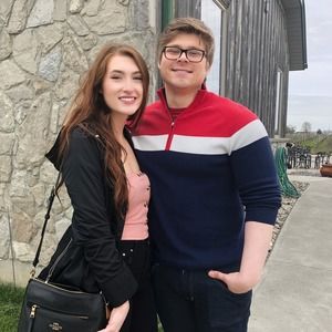 Meet your Posher, Lea